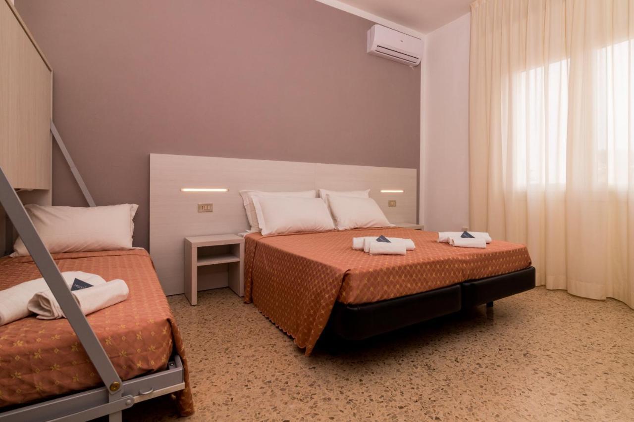 Hotel Lydia Cervia Exterior photo